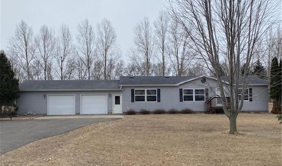 5900 10th Ave SW, Alexandria, MN 56308 - 4 Beds, 3 Bath