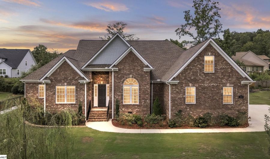 1015 Winmar Dr, Anderson, SC 29621 - 3 Beds, 4 Bath