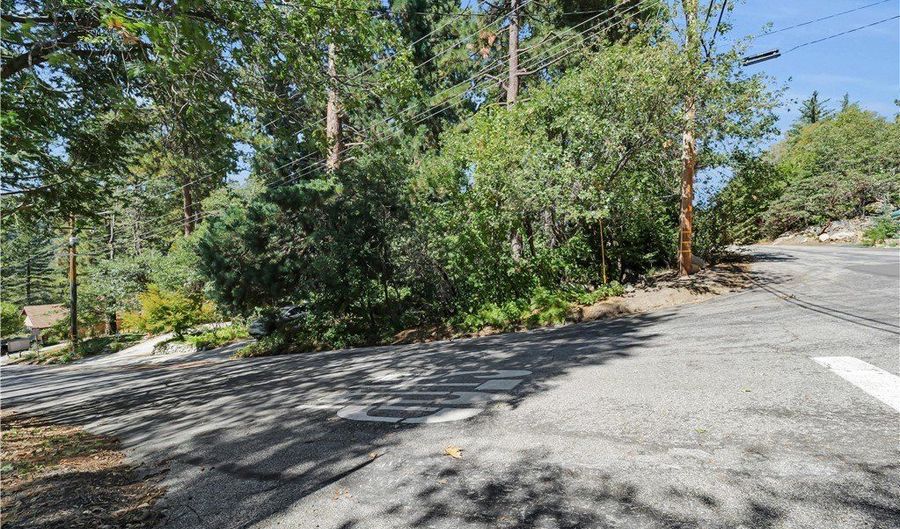 37590 Live Oak, Angelus Oaks, CA 92305 - 2 Beds, 1 Bath