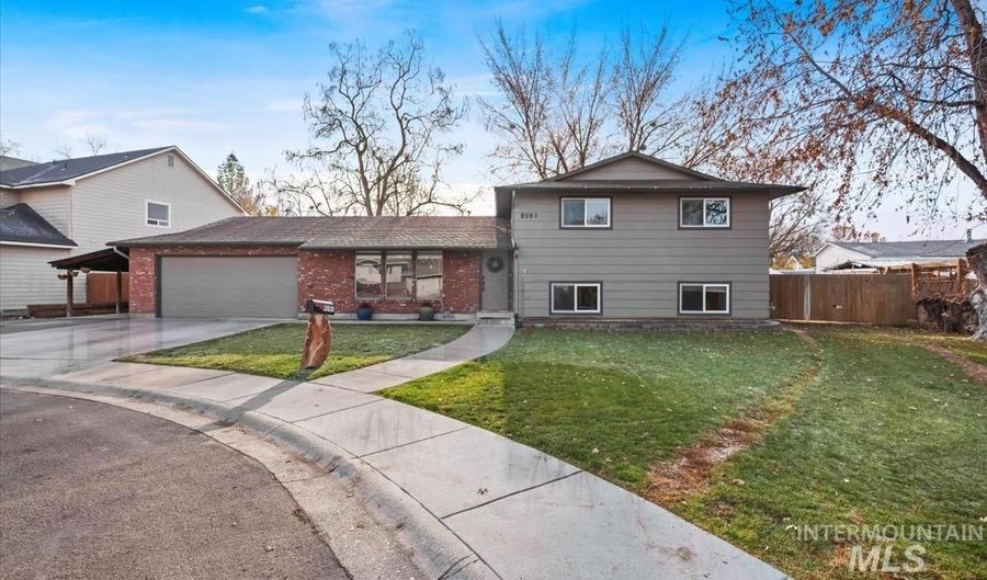 9101 W Dalton Pl, Boise, ID 83704 - 4 Beds, 3 Bath