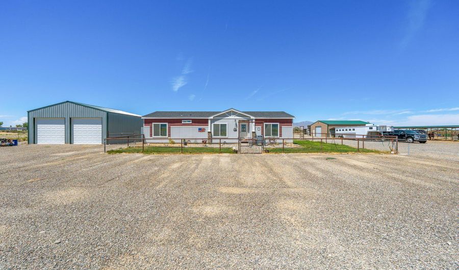 1729 2300 E St, Battle Mountain, NV 89820 - 3 Beds, 2 Bath