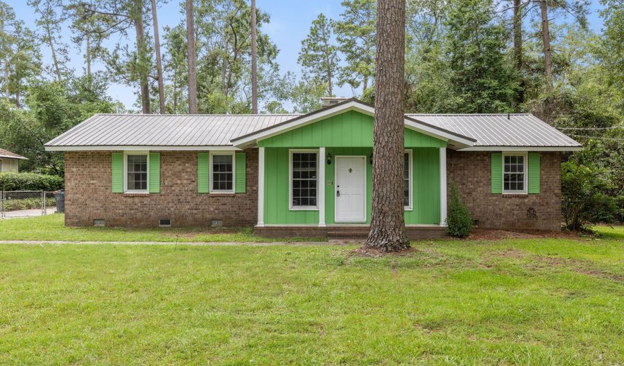 1718 Goshen Rd, Augusta, GA 30906 - 3 Beds, 2 Bath