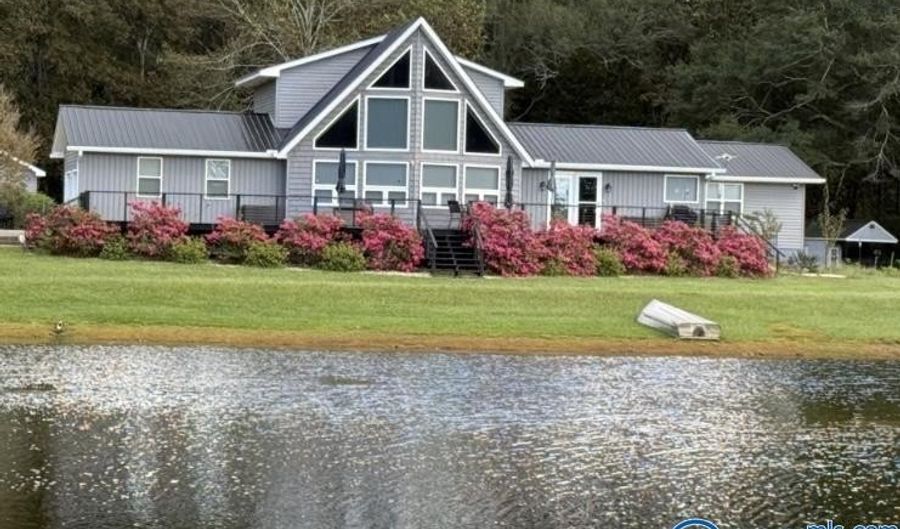 1365 Alabama Highway 205 N, Albertville, AL 35950 - 4 Beds, 3 Bath