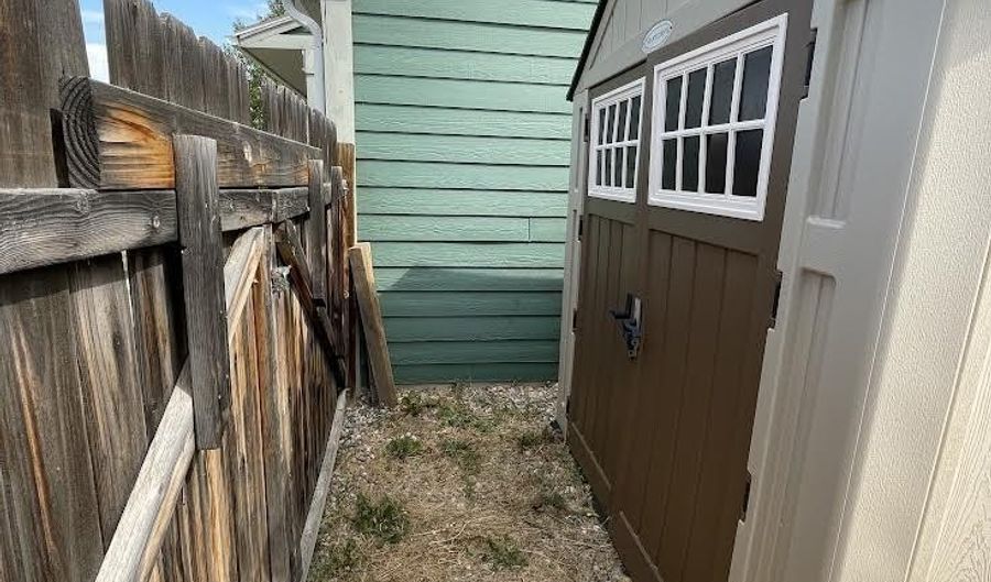 2401 S Lennox, Casper, WY 82601 - 2 Beds, 1 Bath