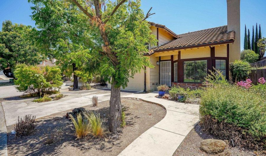 2912 Morro Dr, Antioch, CA 94531 - 4 Beds, 2 Bath