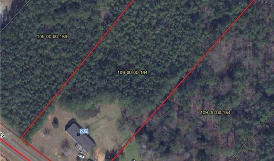 201 Grey Rock Est, Abbeville, SC 29620 - 4 Beds, 2 Bath