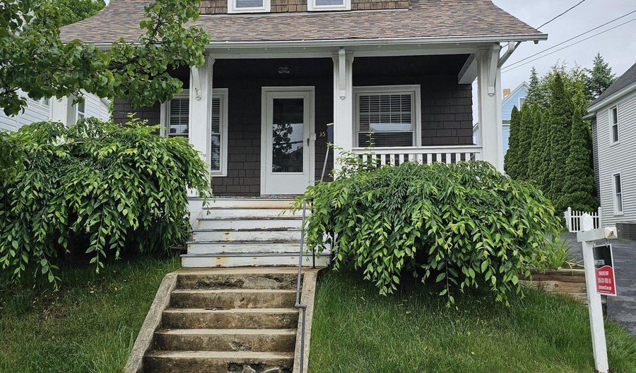 35 McClellan Ave, Amsterdam, NY 12010 - 3 Beds, 1 Bath