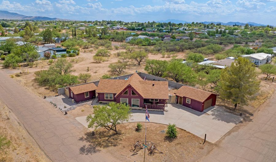 3091 W MIRASOL Dr, Benson, AZ 85602 - 3 Beds, 2 Bath