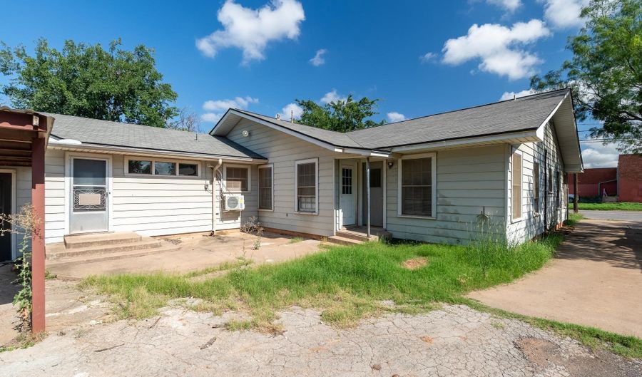 1773 N 12th St A, Abilene, TX 79603 - 3 Beds, 2 Bath
