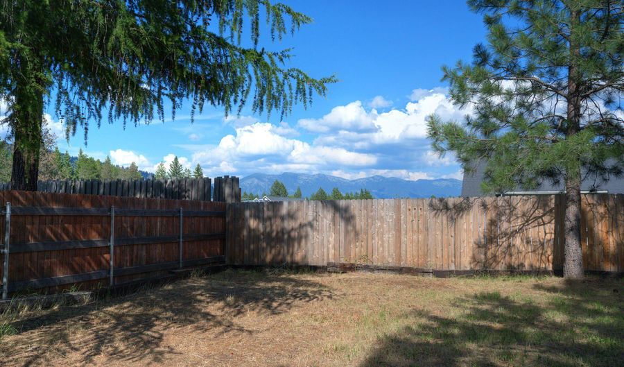 563 Blume Hill Rd, Bonners Ferry, ID 83805 - 3 Beds, 2 Bath