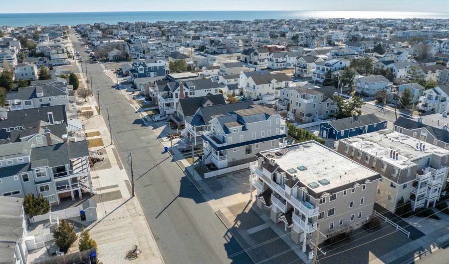 286 16th 3, Avalon, NJ 08202 - 3 Beds, 2 Bath