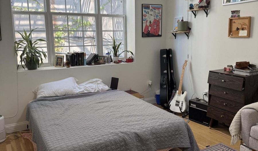 717 Cookman Ave 2, Asbury Park, NJ 07712 - 2 Beds, 1 Bath