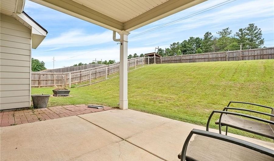 2118 SEQUOIA Dr, Auburn, AL 36879 - 4 Beds, 4 Bath