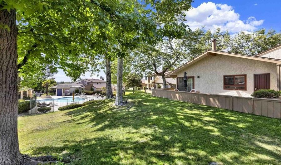 6050 Henderson Dr 16, La Mesa, CA 91942 - 3 Beds, 2 Bath