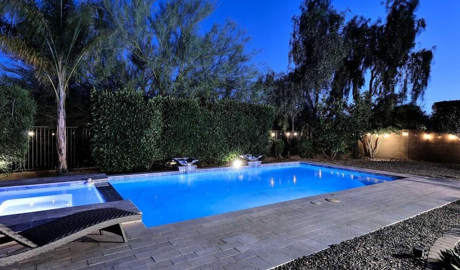 5645 E DESERT FOREST Trl, Cave Creek, AZ 85331 - 4 Beds, 3 Bath