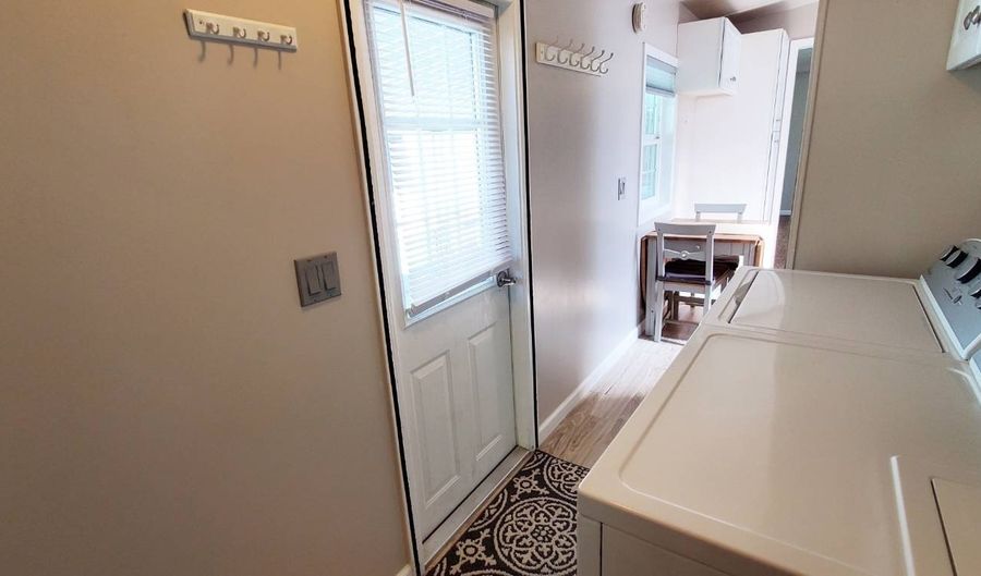 10550 SE 70th Ave 8, Milwaukie, OR 97222 - 2 Beds, 1 Bath