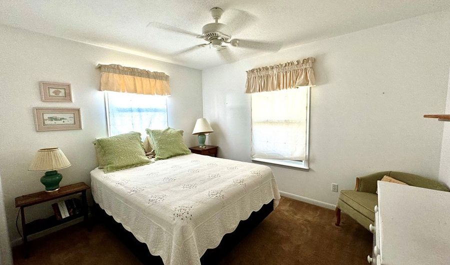 162 23rd Ave, Apalachicola, FL 32320 - 3 Beds, 2 Bath