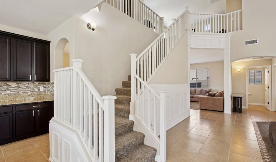 21760 W HESS Ave, Buckeye, AZ 85326 - 5 Beds, 3 Bath