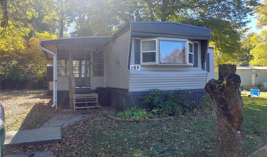 1626 165 E 51st St, Ashtabula, OH 44004 - 2 Beds, 1 Bath