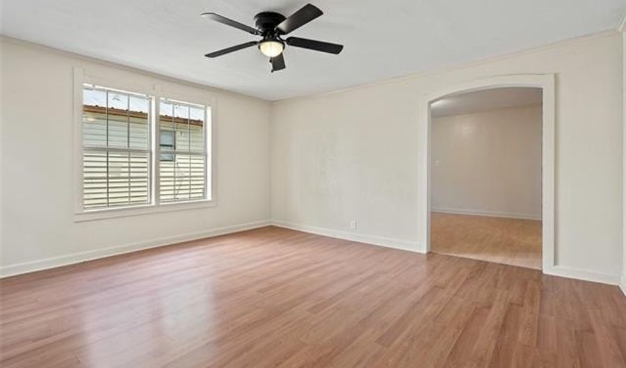 1218 G St NW, Ardmore, OK 73401 - 2 Beds, 1 Bath