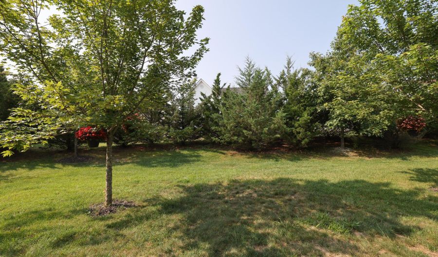 31 Garden Path, Barnegat, NJ 08005 - 3 Beds, 3 Bath