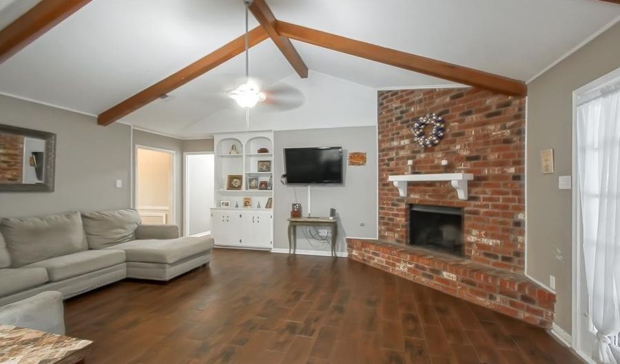 15445 Guymon Ave, Baton Rouge, LA 70817 - 4 Beds, 2 Bath