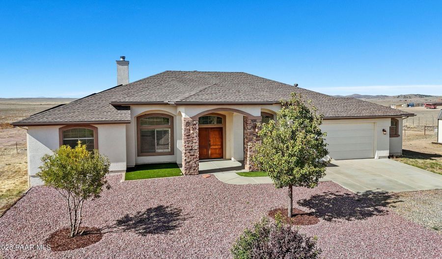 5250 E Longhorn Rd, Chino Valley, AZ 86323 - 4 Beds, 3 Bath