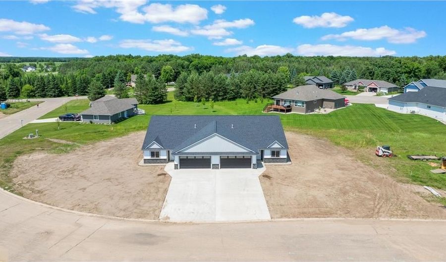 324 Old Glory Dr NE, Alexandria, MN 56308 - 3 Beds, 2 Bath