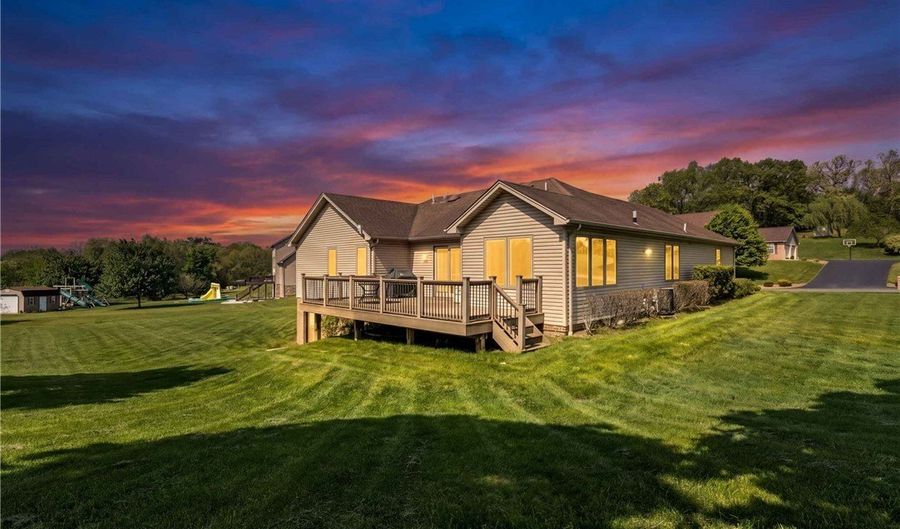 108 Winfield Manor Dr, Adams Twp., PA 16046 - 3 Beds, 2 Bath