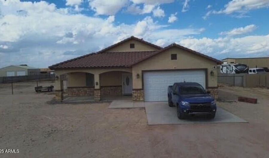 30022 W PIERCE St, Buckeye, AZ 85396 - 4 Beds, 2 Bath