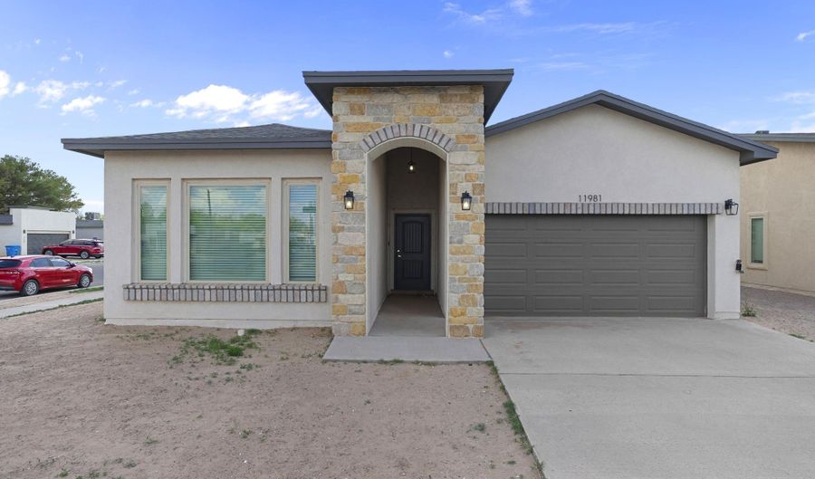 11981 Medalla St, Socorro, TX 79927 - 4 Beds, 3 Bath