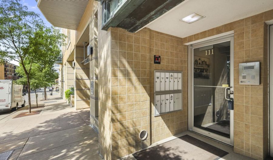 111 N Hamilton St 202, Madison, WI 53703 - 1 Beds, 1 Bath