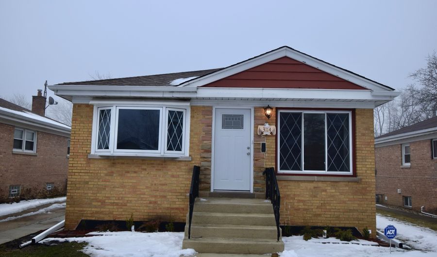 3114 Wilcox Ave, Bellwood, IL 60104 - 3 Beds, 2 Bath