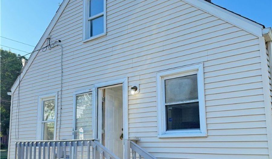 918 Brittain Rd, Akron, OH 44305 - 3 Beds, 1 Bath