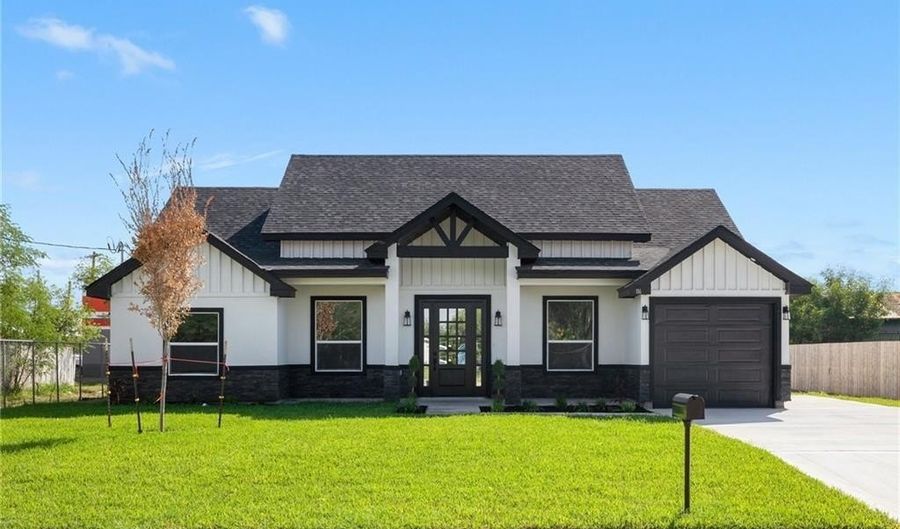 116 S Arizona St, Alton, TX 78573 - 3 Beds, 2 Bath