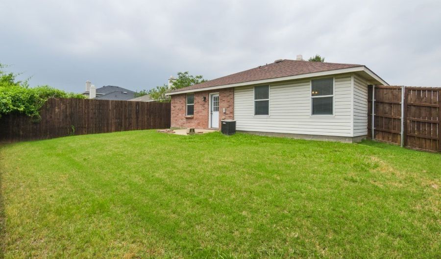 1105 Wyatt Earp Dr, Anna, TX 75409 - 3 Beds, 2 Bath