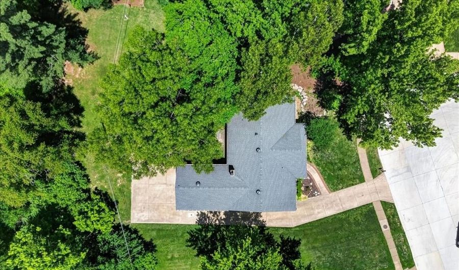331 Wildforest Dr, Ballwin, MO 63011 - 4 Beds, 3 Bath