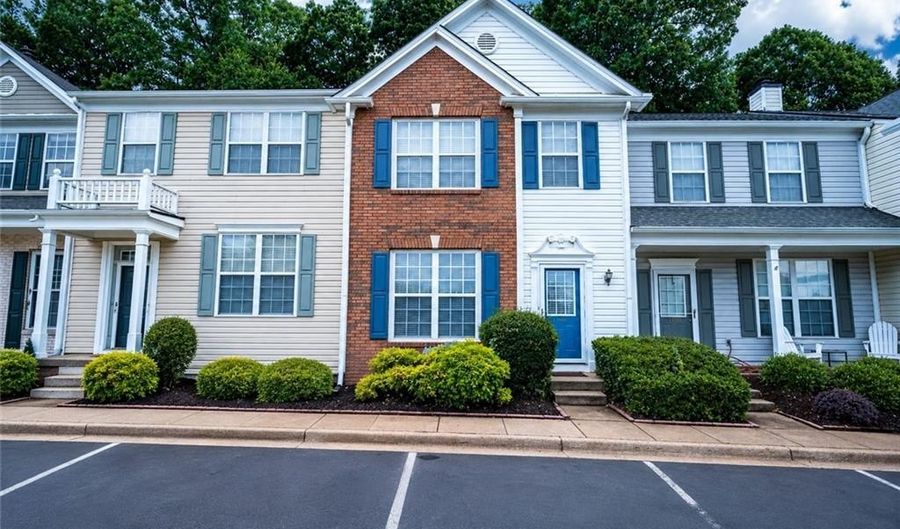 1745 Kilmington Ct, Alpharetta, GA 30009 - 2 Beds, 3 Bath