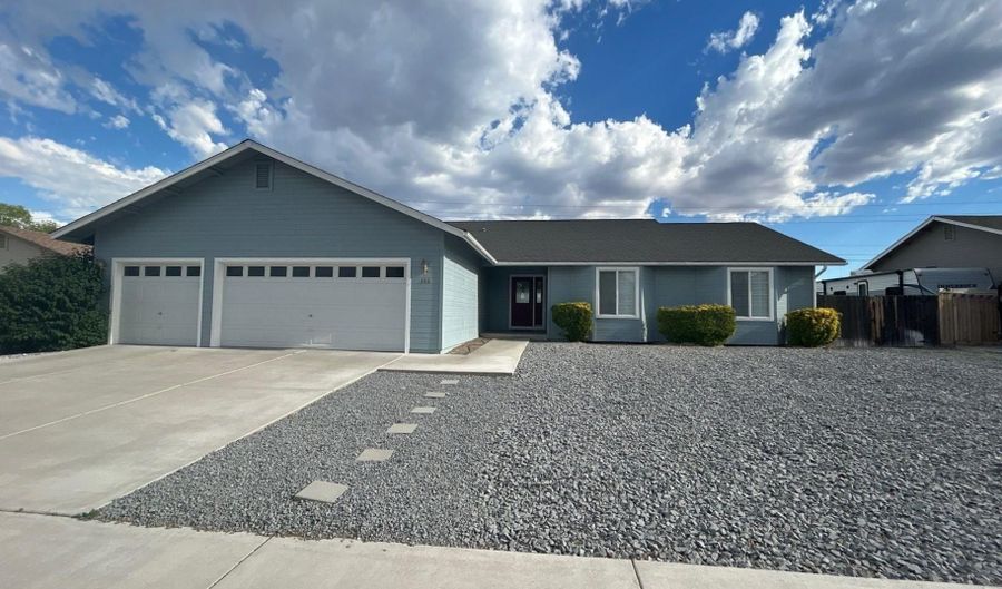 455 Mallard Way, Fernley, NV 89408 - 4 Beds, 2 Bath