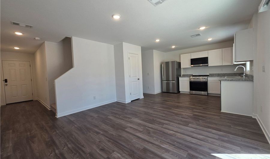 3432 E Sunbeam, Bullhead City, AZ 86442 - 3 Beds, 3 Bath