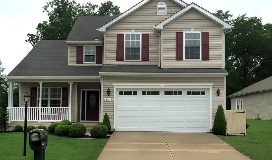 10456 Dogwood Dr, Aurora, OH 44202 - 3 Beds, 4 Bath