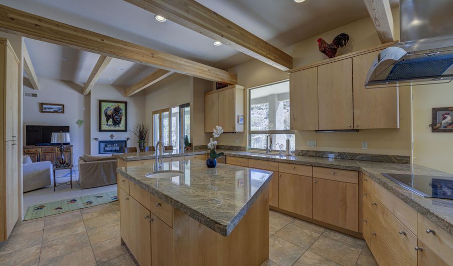 8619 E SILVER SADDLE Dr, Carefree, AZ 85377 - 3 Beds, 2 Bath