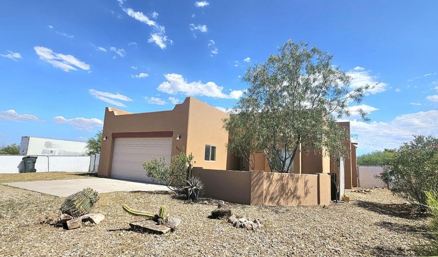 3173 W Green Park Dr, Benson, AZ 85602 - 2 Beds, 2 Bath