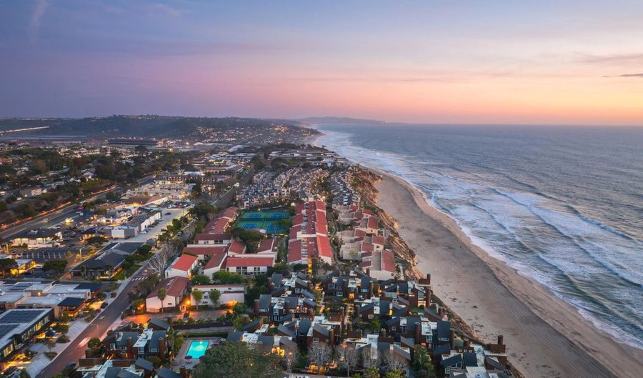 325 S Sierra Ave 20, Solana Beach, CA 92075 - 2 Beds, 2 Bath