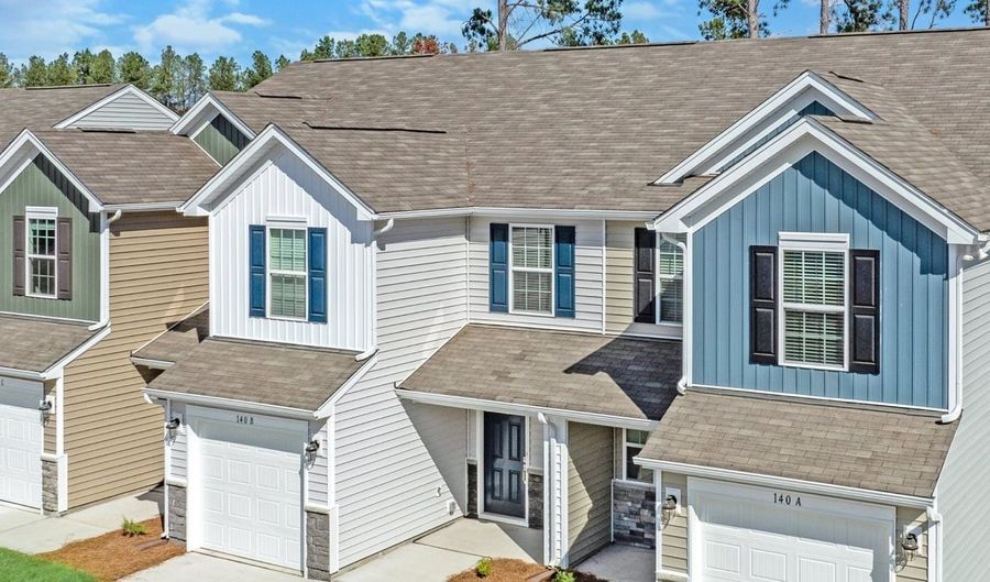 1062 C Dominy Ct, Camden, SC 29020 - 3 Beds, 3 Bath