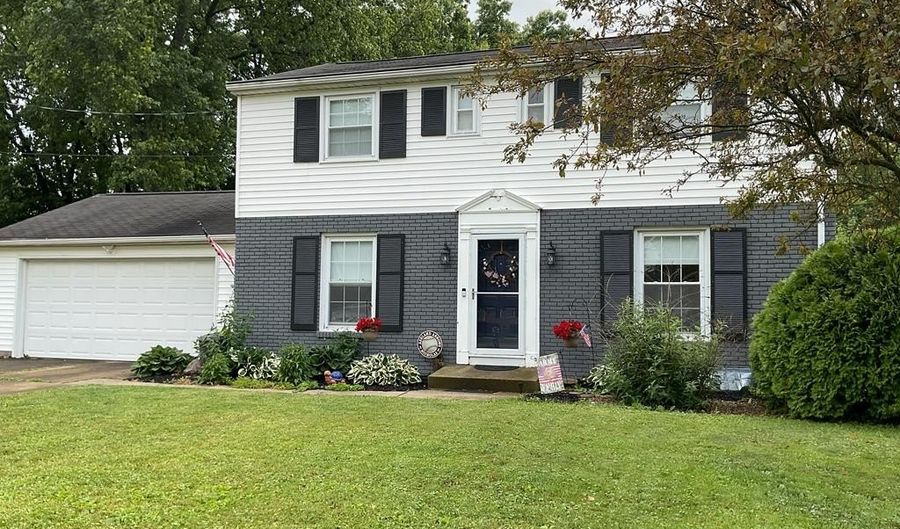 1419 Smith Rd, Ashland, OH 44805 - 4 Beds, 2 Bath