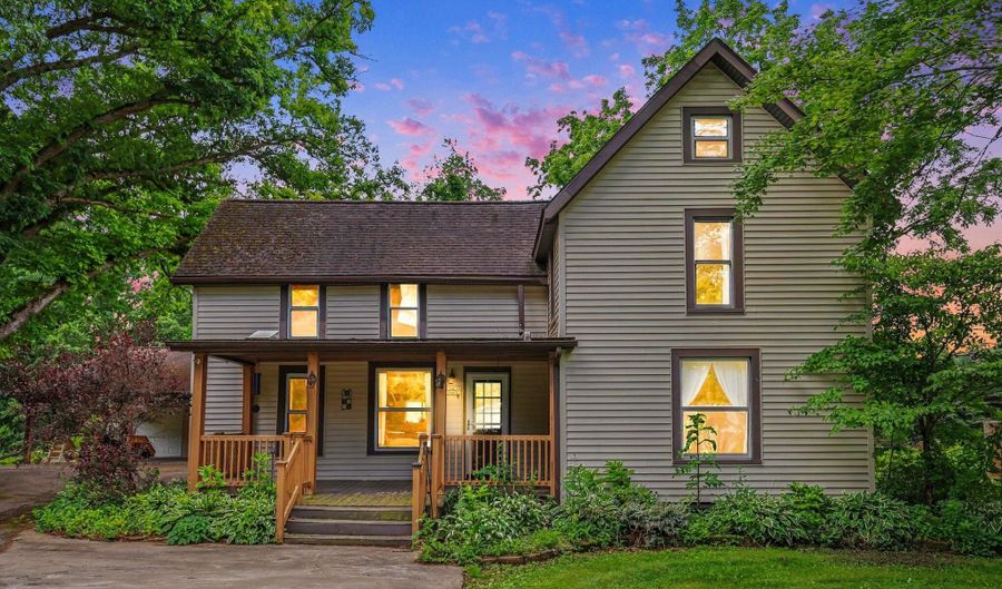 29610 D Dr S, Albion, MI 49224 - 3 Beds, 1 Bath