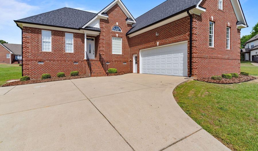 105 Pinecrest Dr, Angier, NC 27501 - 3 Beds, 2 Bath