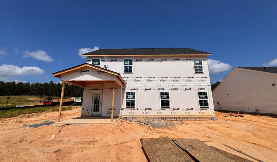 274 Rough Ridge Trl 33, Aberdeen, NC 28315 - 4 Beds, 3 Bath
