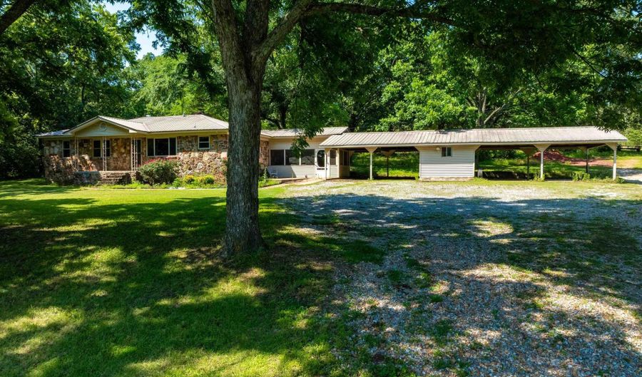 2389 Newport Rd, Batesville, AR 72501 - 3 Beds, 2 Bath